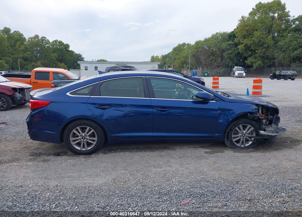 2016 HYUNDAI SONATA SE VIN: 5NPE24AF9GH435722