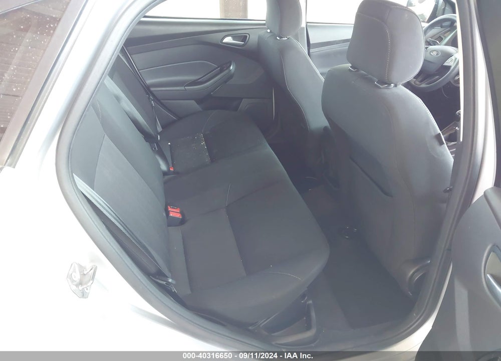 2018 FORD FOCUS SE VIN: 1FADP3FE1JL216267
