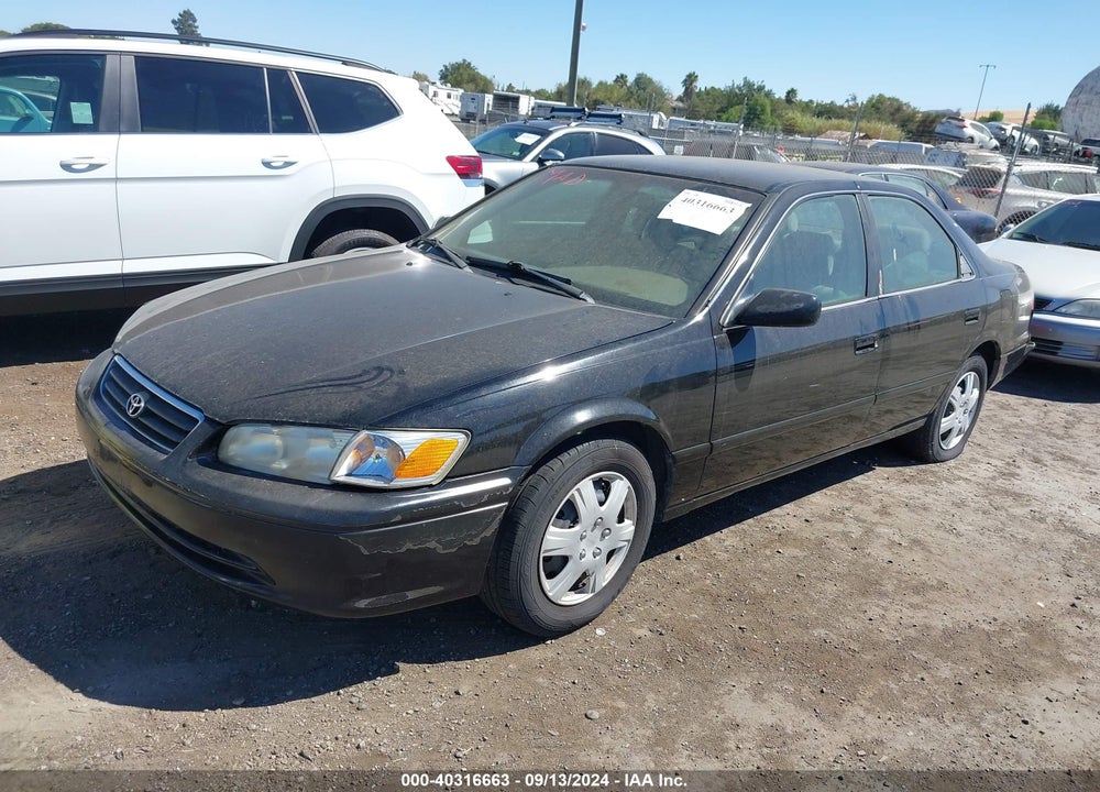 2000 TOYOTA CAMRY LE VIN: 4T1BG22KXYU625262