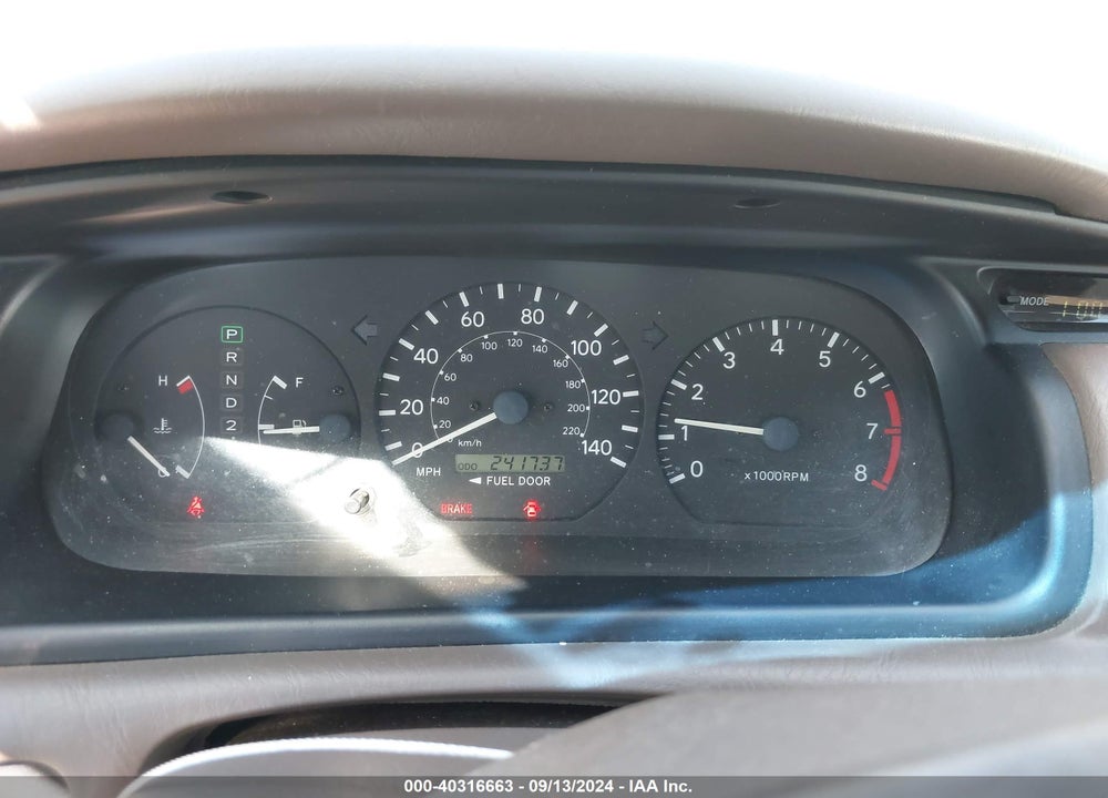 2000 TOYOTA CAMRY LE VIN: 4T1BG22KXYU625262