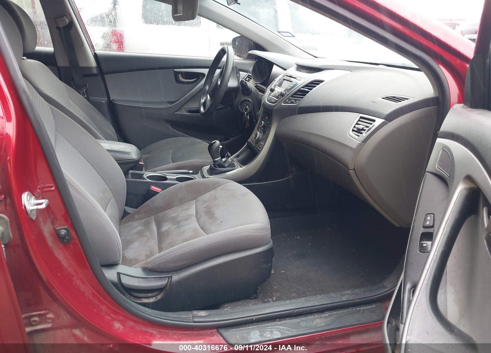 2014 HYUNDAI ELANTRA SE VIN: 5NPDH4AE9EH507694