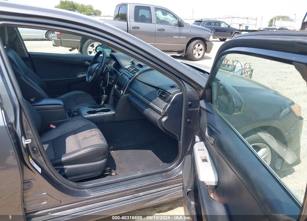 2012 TOYOTA CAMRY SE VIN: 4T1BF1FK6CU502638