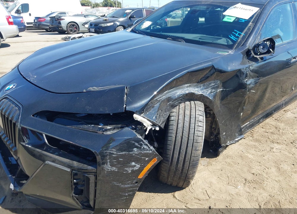 2024 BMW 760 I XDRIVE VIN: WBA33EJ04RCR92250