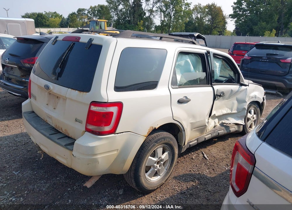2010 FORD ESCAPE XLT VIN: 1FMCU0DG4AKC95386