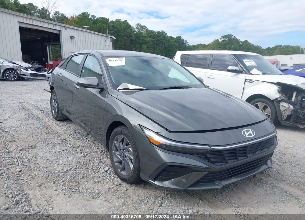 2024 HYUNDAI ELANTRA SEL VIN: KMHLM4DGXRU662279