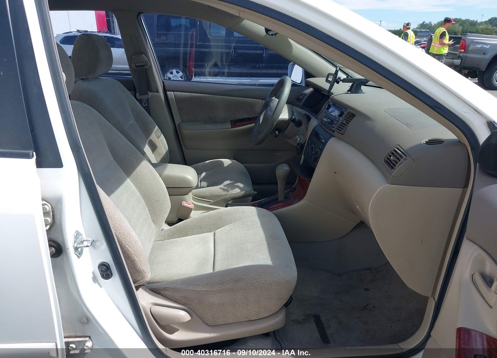 2003 TOYOTA COROLLA LE VIN: 2T1BR32E73C143028