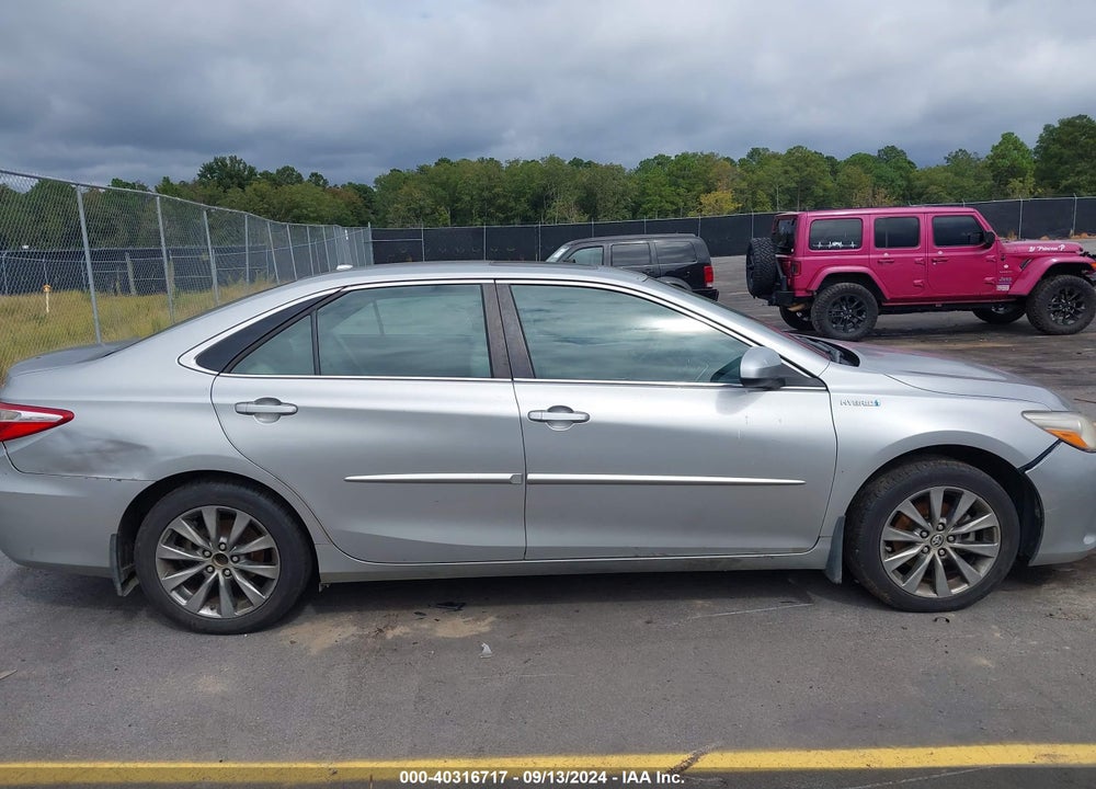 2015 TOYOTA CAMRY HYBRID XLE VIN: 4T1BD1FK7FU143018