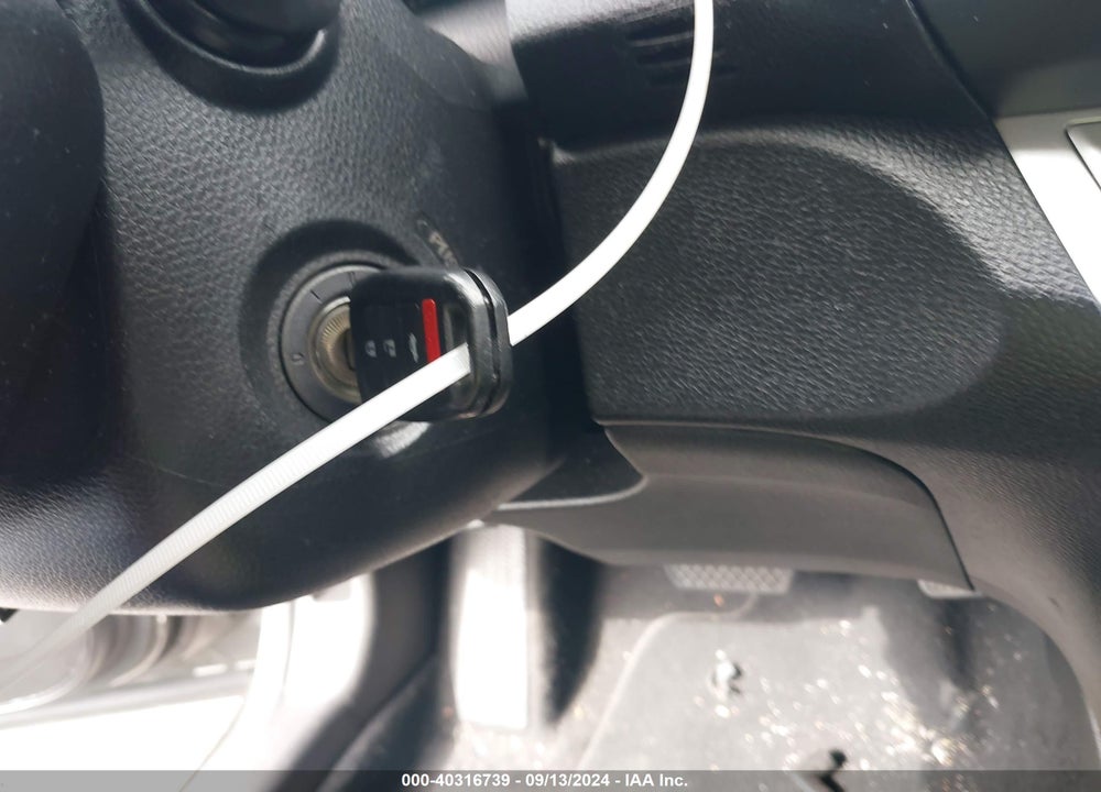 2013 HONDA ACCORD LX VIN: 1HGCR2F30DA139563