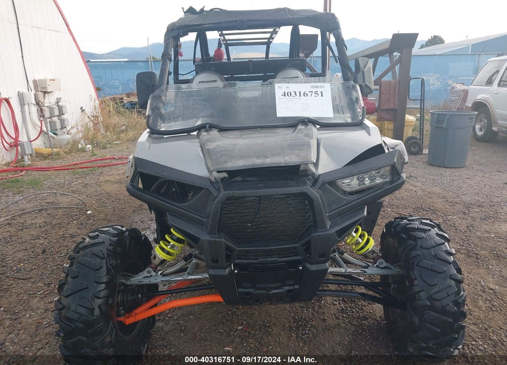 2015 POLARIS RZR XP 1000 EPS VIN: 4XAVDK991FB319791