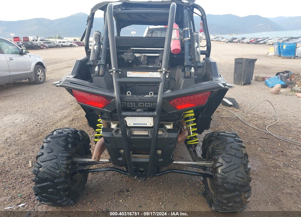 2015 POLARIS RZR XP 1000 EPS VIN: 4XAVDK991FB319791