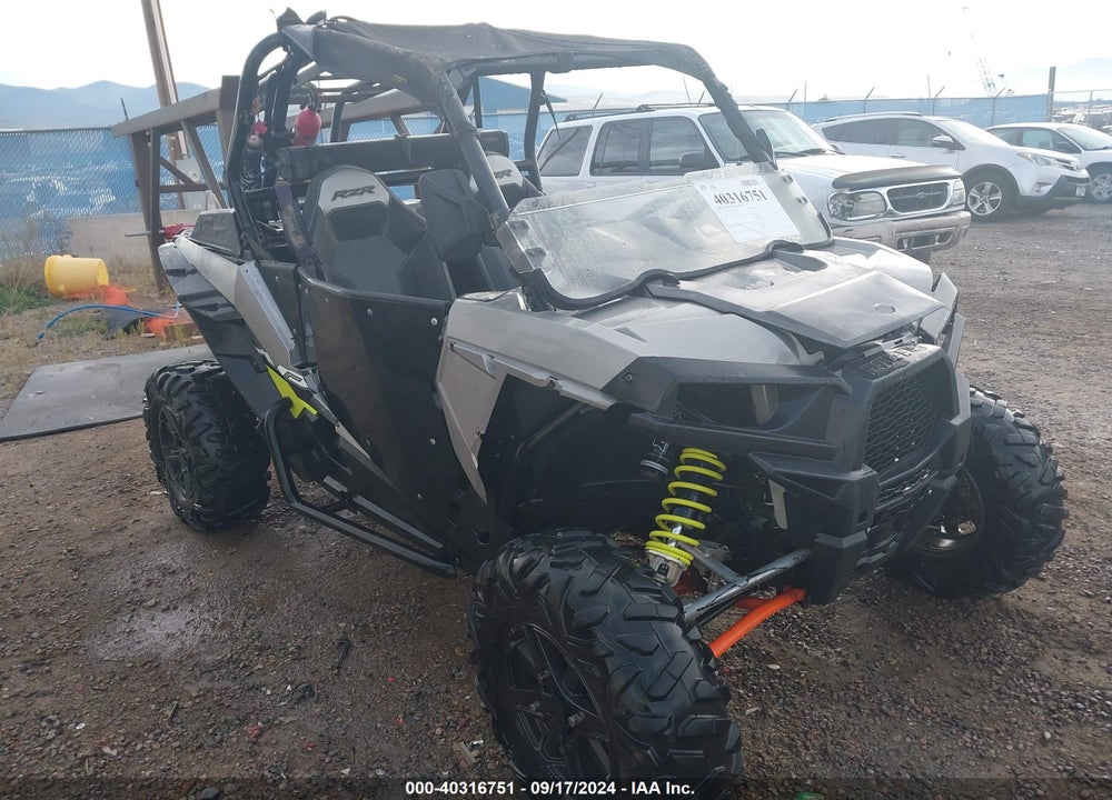 2015 POLARIS RZR XP 1000 EPS VIN: 4XAVDK991FB319791