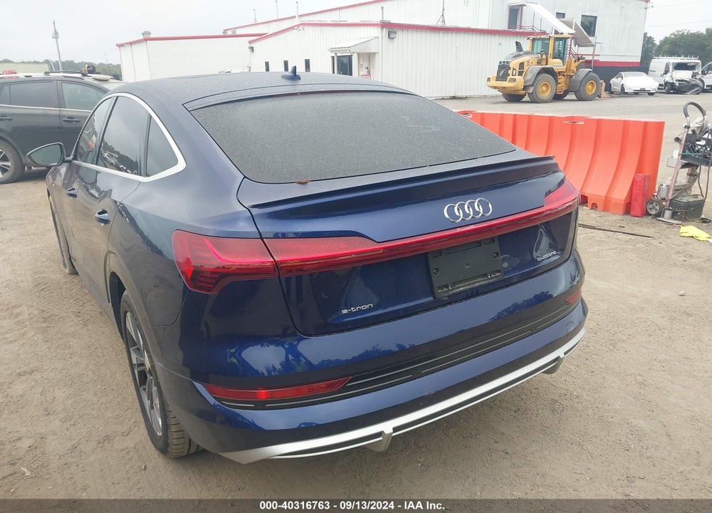 2021 AUDI E-TRON SPORTBACK PREMIUM QUATTRO VIN: WA11AAGE4MB010186