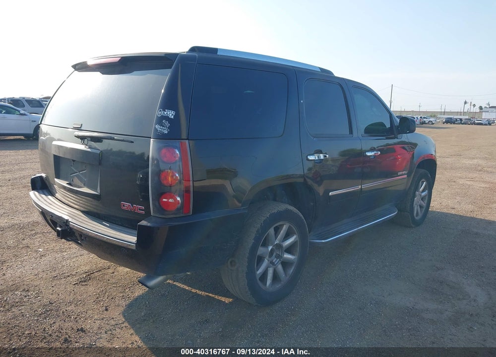 2009 GMC YUKON DENALI VIN: 1GKFC03239R268357