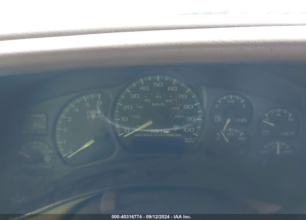 1999 CHEVROLET SILVERADO 2500 VIN: 1GCGK29U1XE153512