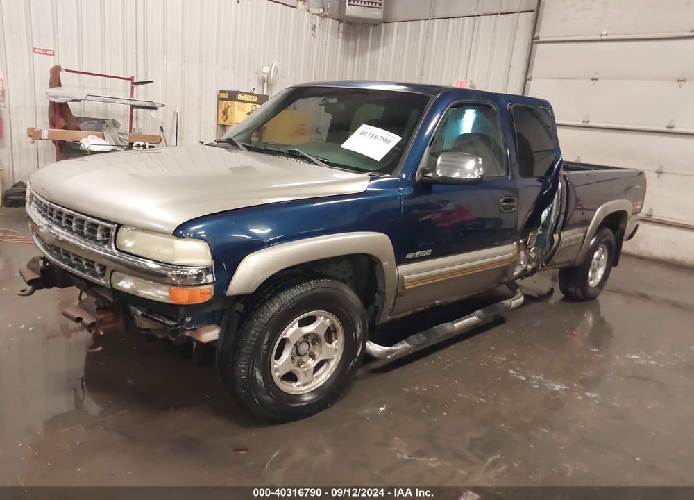 2000 CHEVROLET SILVERADO 1500 LS VIN: 1GCEK19T5YE430107
