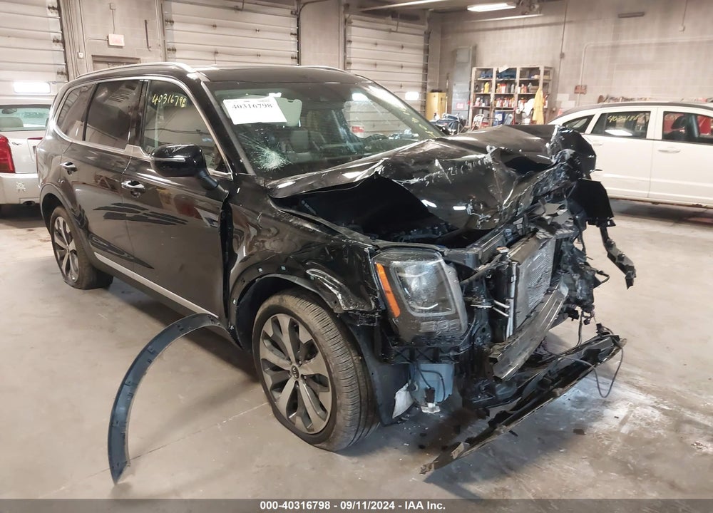 2021 KIA TELLURIDE S VIN: 5XYP6DHC9MG138462