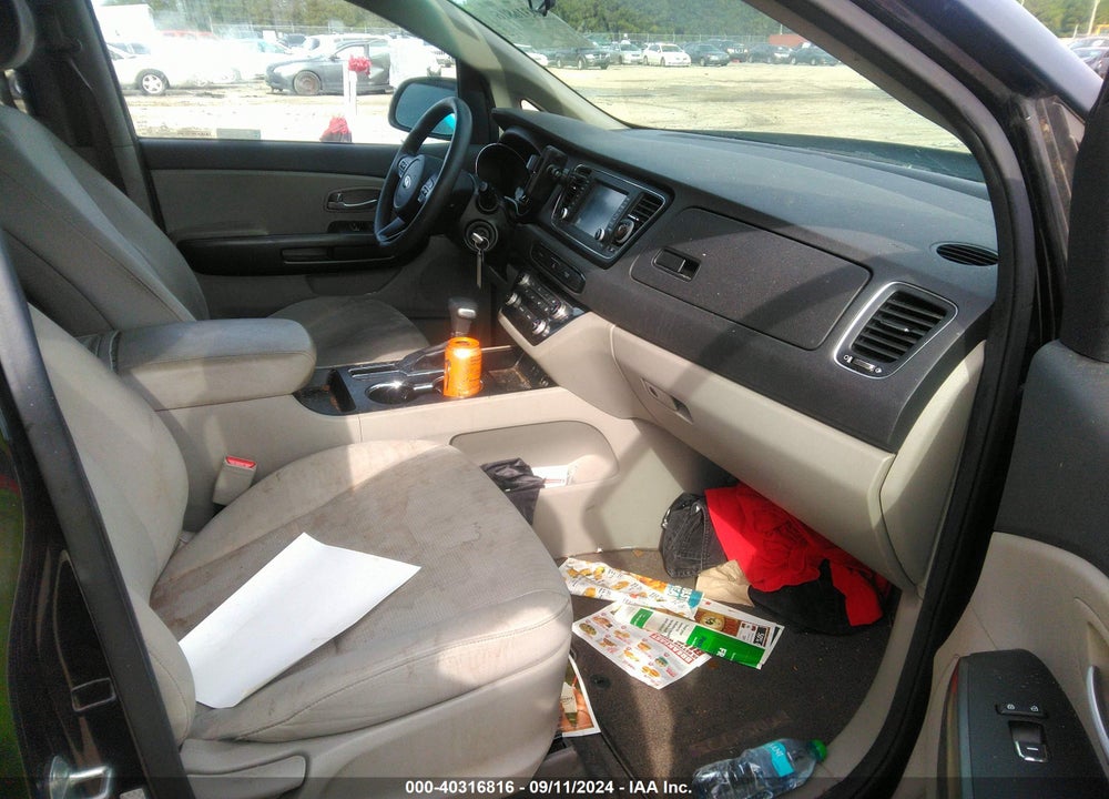 2019 KIA SEDONA LX VIN: KNDMB5C18K6523747