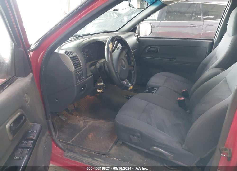 2005 CHEVROLET COLORADO LS VIN: 1GCDT136958118877