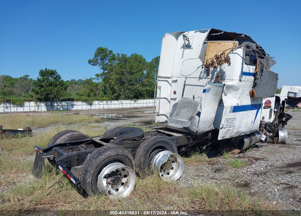 1994 FREIGHTLINER FLD FLD120 VIN: 2FUYDXYB9RA631507