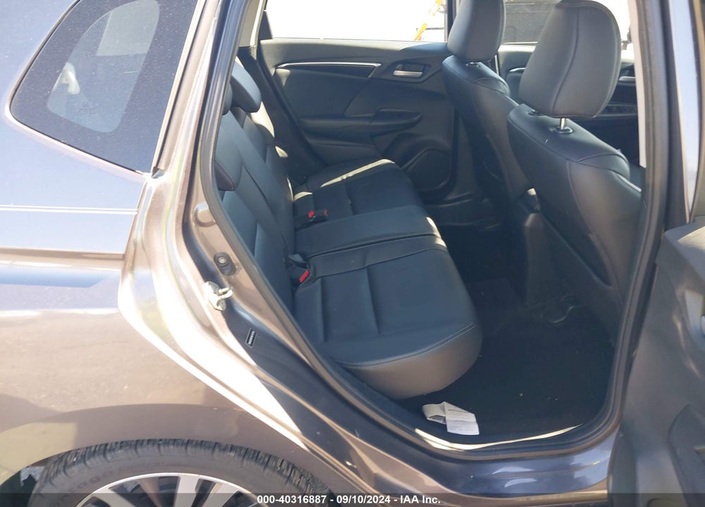 2015 HONDA FIT EX/EX-L VIN: 3HGGK5H85FM710700