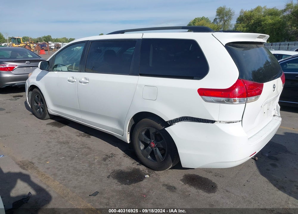 2011 TOYOTA SIENNA LE V6 VIN: 5TDKK3DC1BS032674