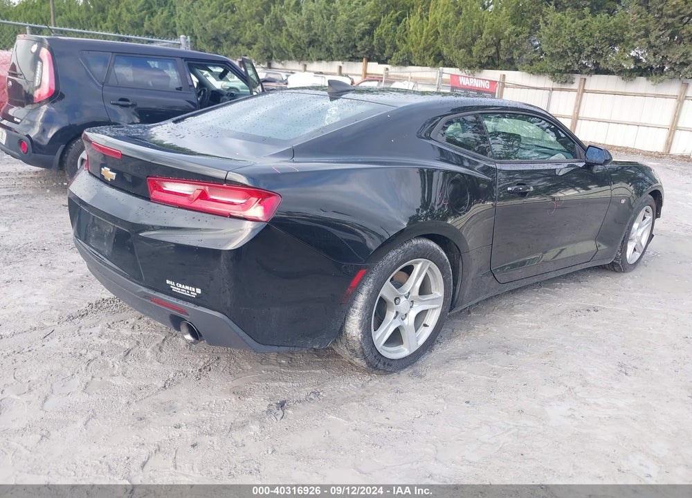 2018 CHEVROLET CAMARO 1LS VIN: 1G1FA1RX8J0178908