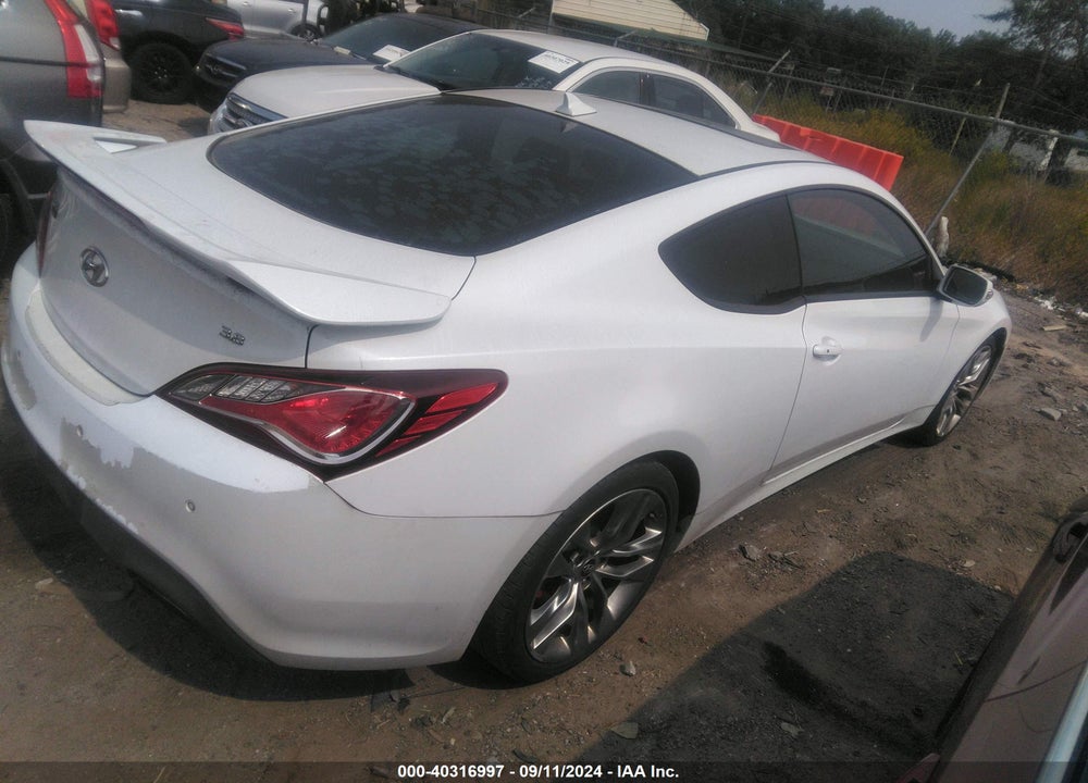 2015 HYUNDAI GENESIS 3.8 ULTIMATE VIN: KMHHU6KJ8FU124904