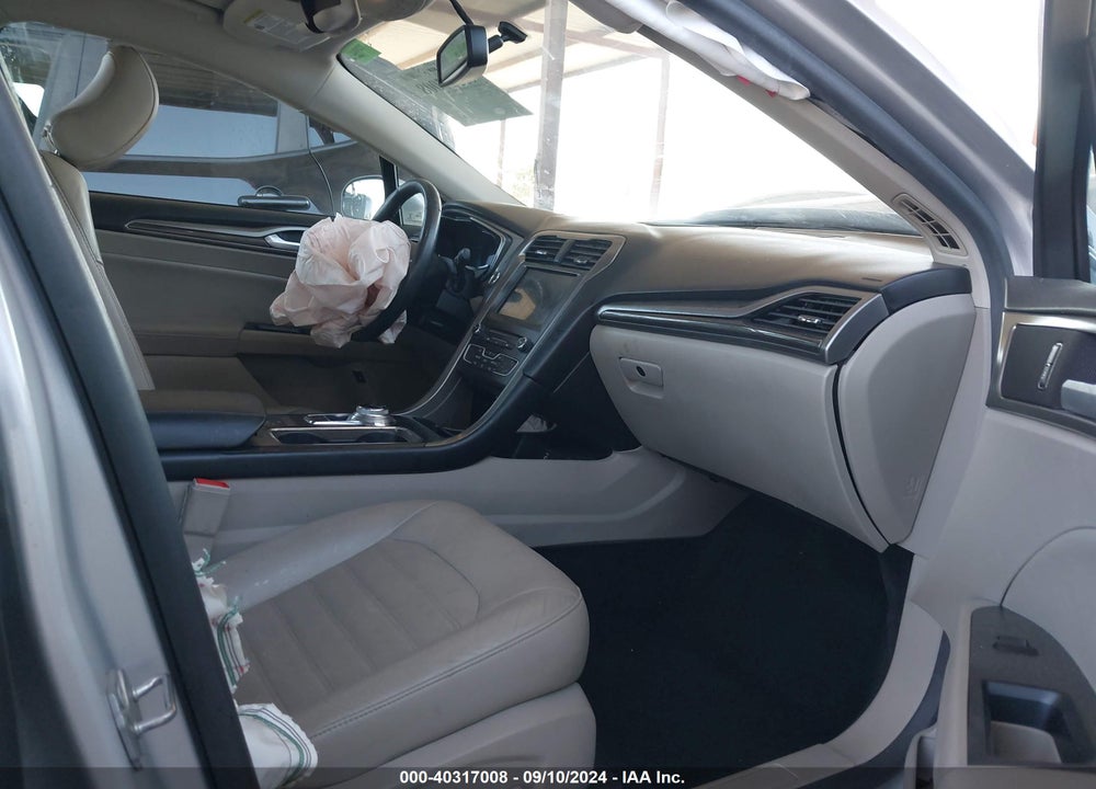 2018 FORD FUSION HYBRID SE VIN: 3FA6P0LU6JR120039