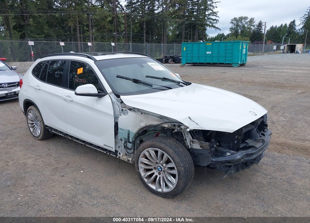 2013 BMW X1 XDRIVE28I VIN: WBAVL1C56DVR82195