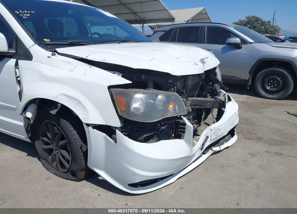 2014 DODGE GRAND CARAVAN R/T VIN: 2C4RDGEG1ER331659