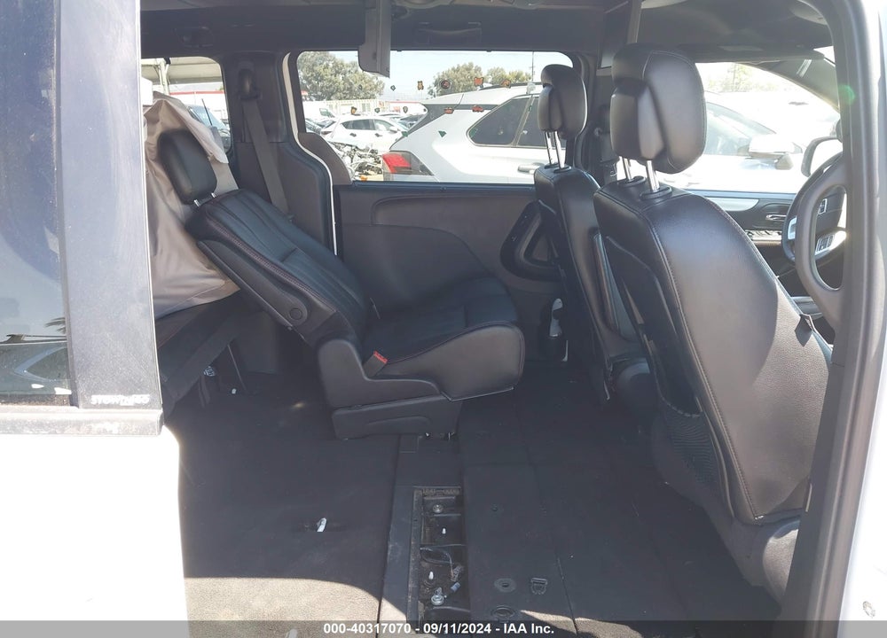 2014 DODGE GRAND CARAVAN R/T VIN: 2C4RDGEG1ER331659
