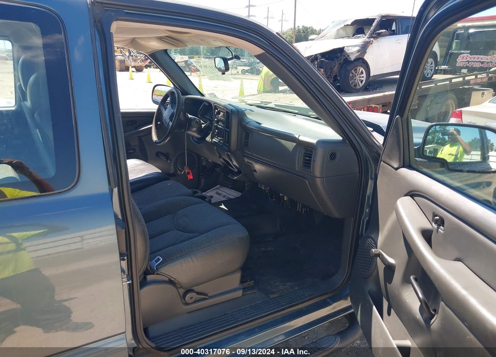 2006 CHEVROLET SILVERADO 1500 WORK TRUCK VIN: 1GCEC19X96Z252773