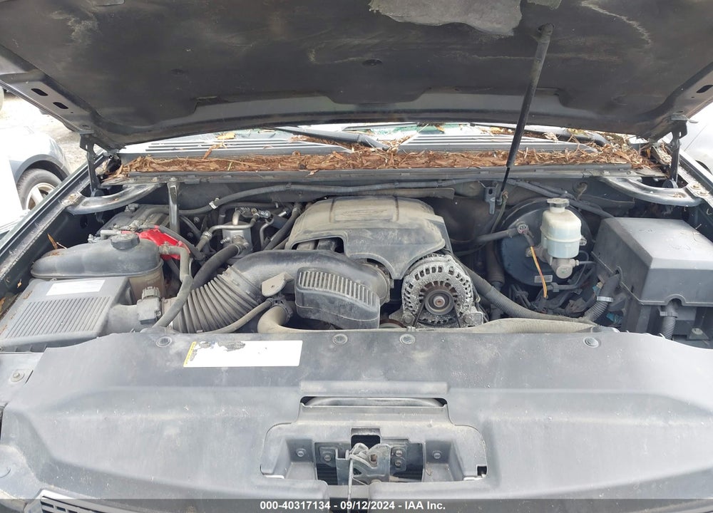 2010 CADILLAC ESCALADE ESV PREMIUM VIN: 1GYUCJEF2AR135967