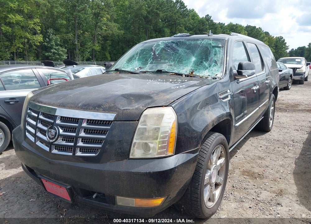 2010 CADILLAC ESCALADE ESV PREMIUM VIN: 1GYUCJEF2AR135967