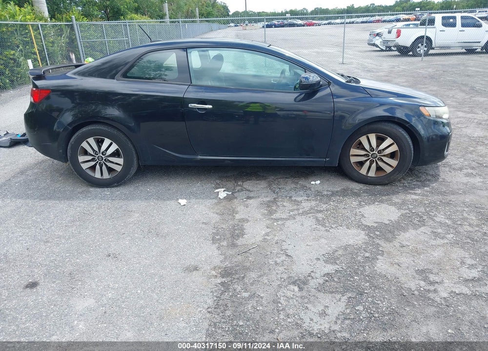 2013 KIA FORTE KOUP EX VIN: KNAFU6A28D5743402