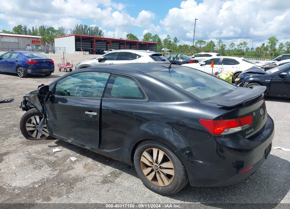 2013 KIA FORTE KOUP EX VIN: KNAFU6A28D5743402