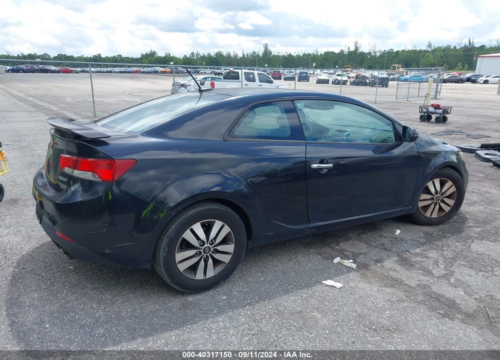 2013 KIA FORTE KOUP EX VIN: KNAFU6A28D5743402