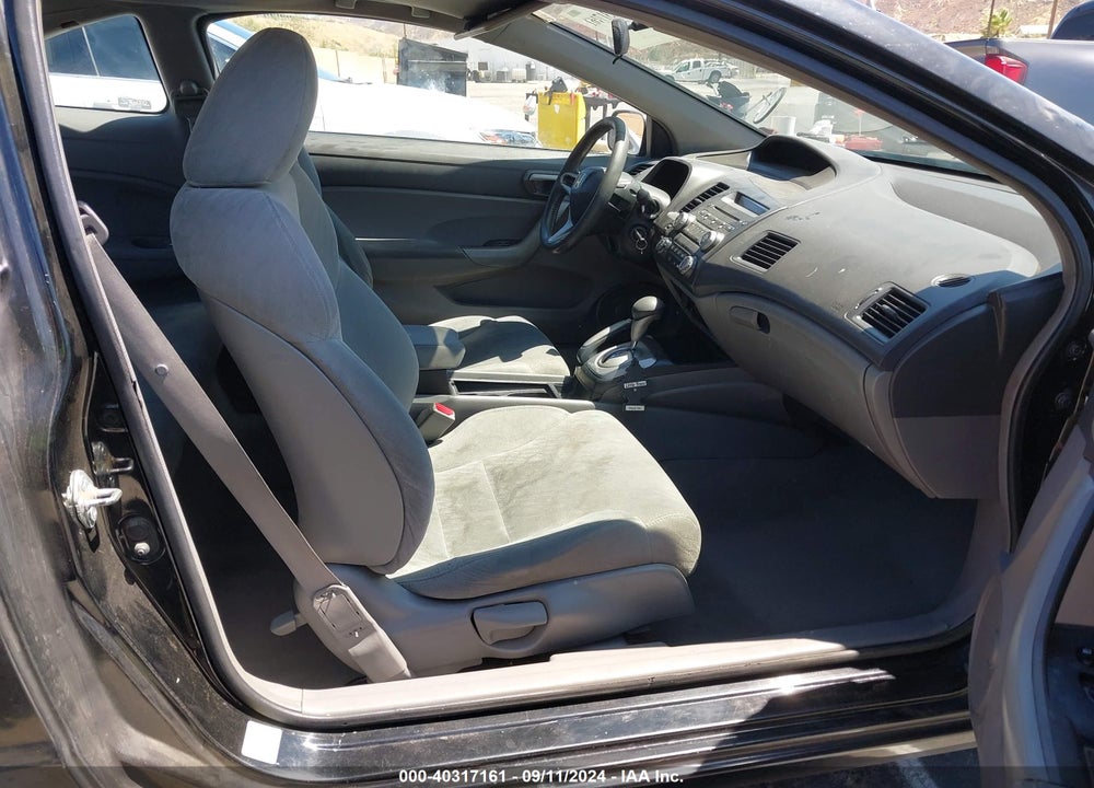 2010 HONDA CIVIC LX VIN: 2HGFG1B62AH514489