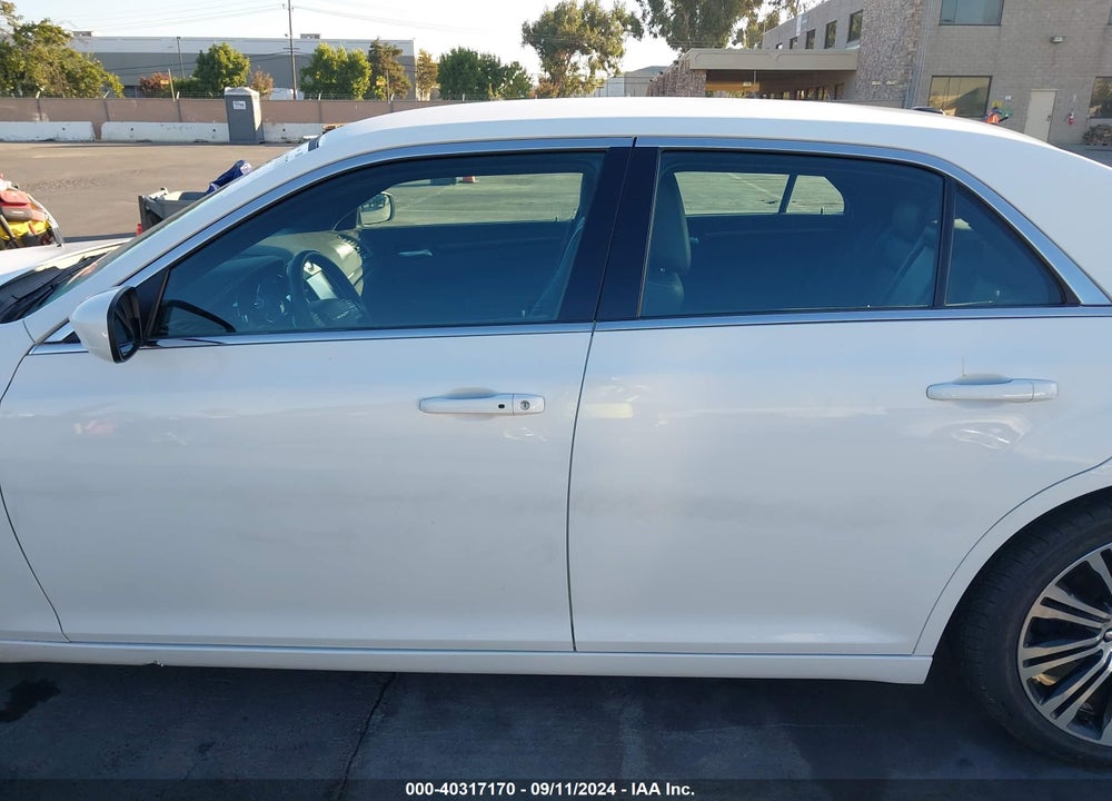 2014 CHRYSLER 300 300S VIN: 2C3CCABG5EH124387