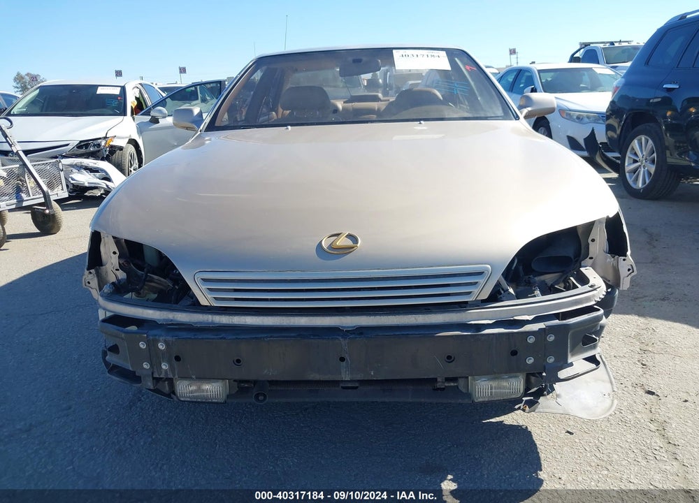1996 LEXUS ES 300 VIN: JT8BF12GXT0166987