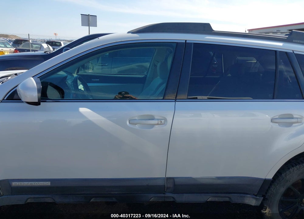 2011 SUBARU OUTBACK 2.5I PREMIUM VIN: 4S4BRBFC0B3347918