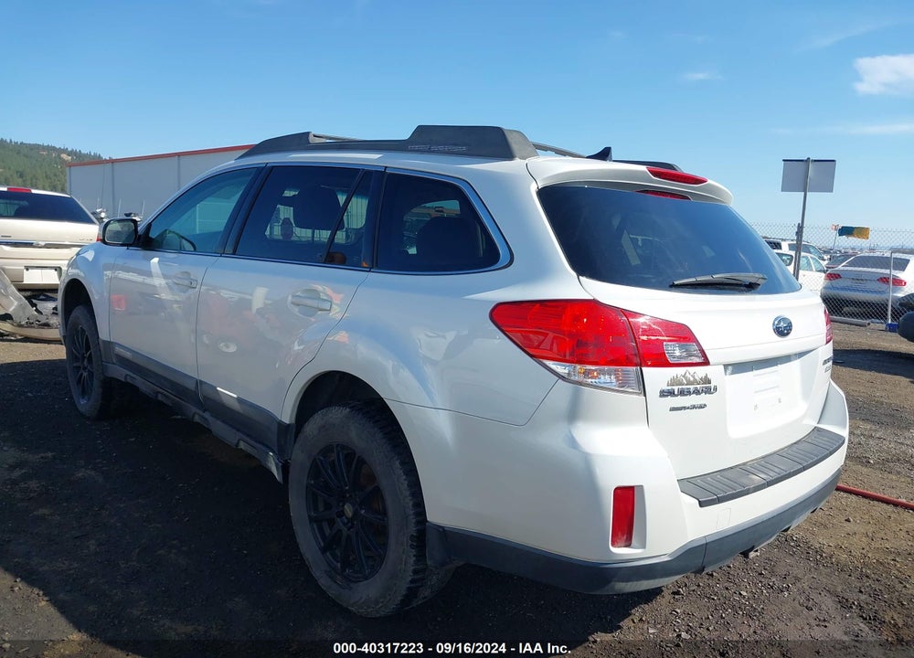 2011 SUBARU OUTBACK 2.5I PREMIUM VIN: 4S4BRBFC0B3347918