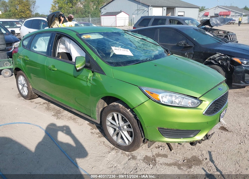 2018 FORD FOCUS SE VIN: 1FADP3K24JL320571