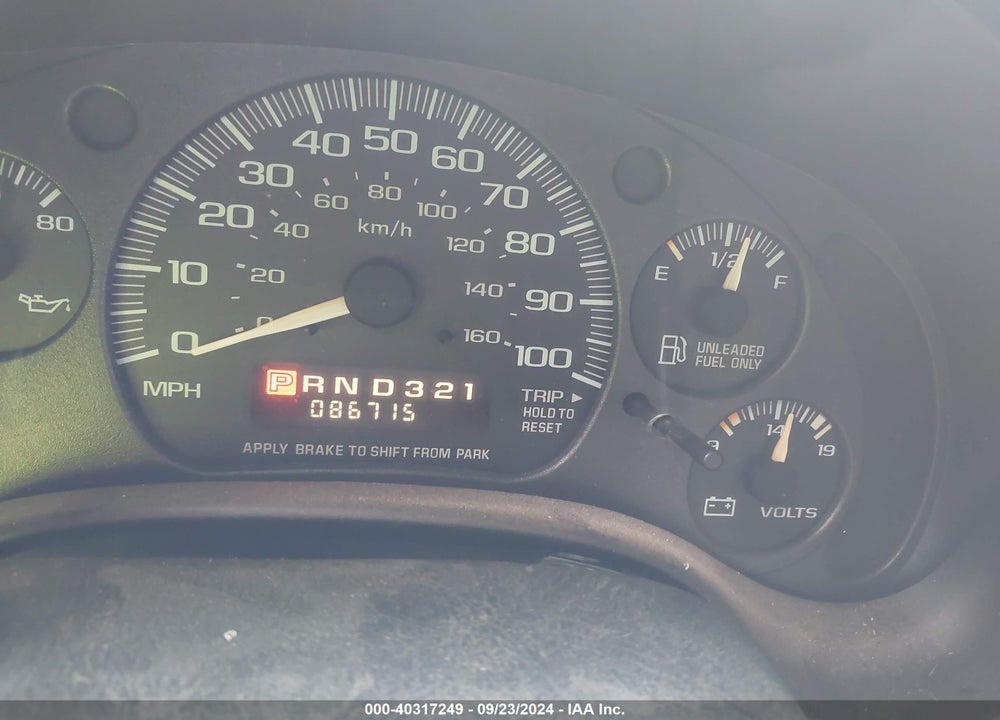 2002 CHEVROLET EXPRESS VIN: 1GAHG35R621171106