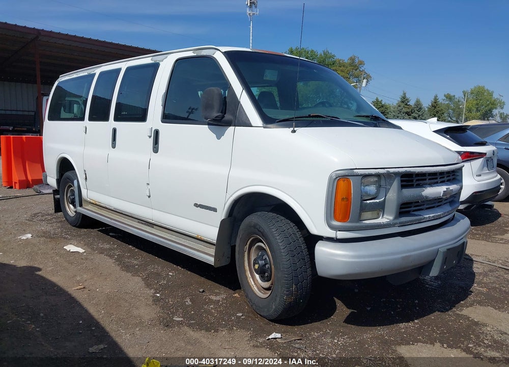 2002 CHEVROLET EXPRESS VIN: 1GAHG35R621171106