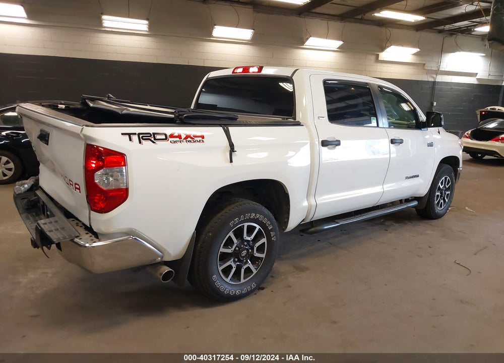 2015 TOYOTA TUNDRA SR5 5.7L V8 VIN: 5TFDY5F14FX484410