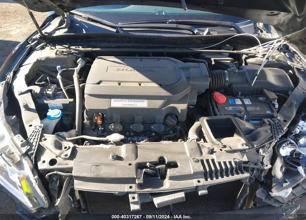 2016 HONDA ACCORD EX-L V-6 VIN: 1HGCR3F84GA001420