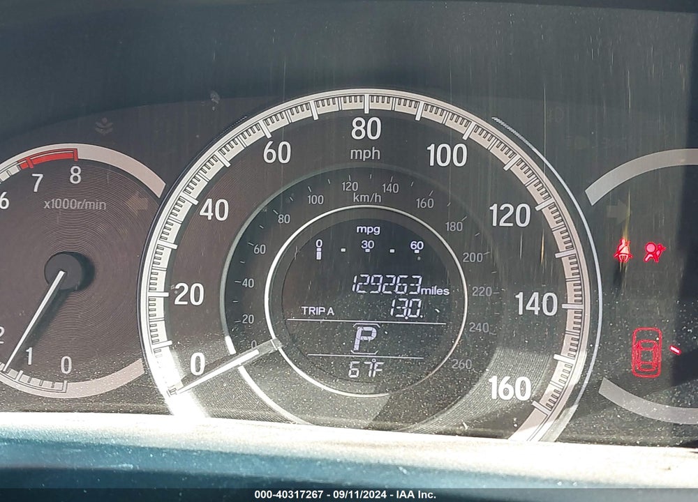 2016 HONDA ACCORD EX-L V-6 VIN: 1HGCR3F84GA001420