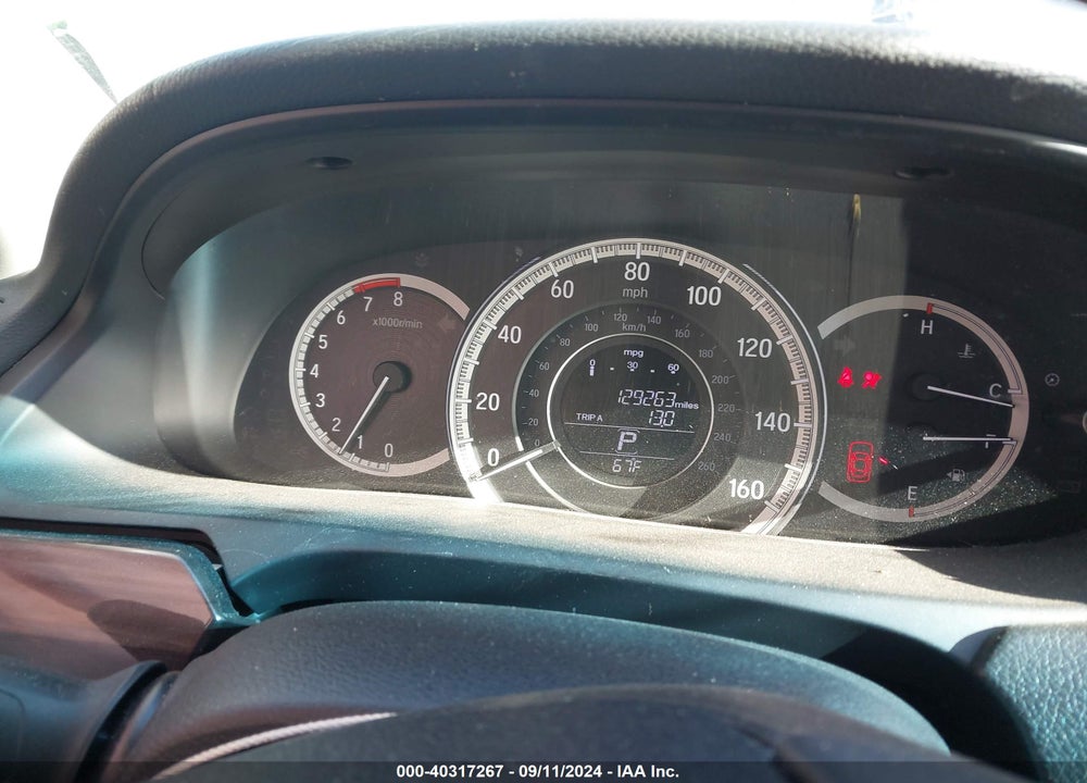 2016 HONDA ACCORD EX-L V-6 VIN: 1HGCR3F84GA001420