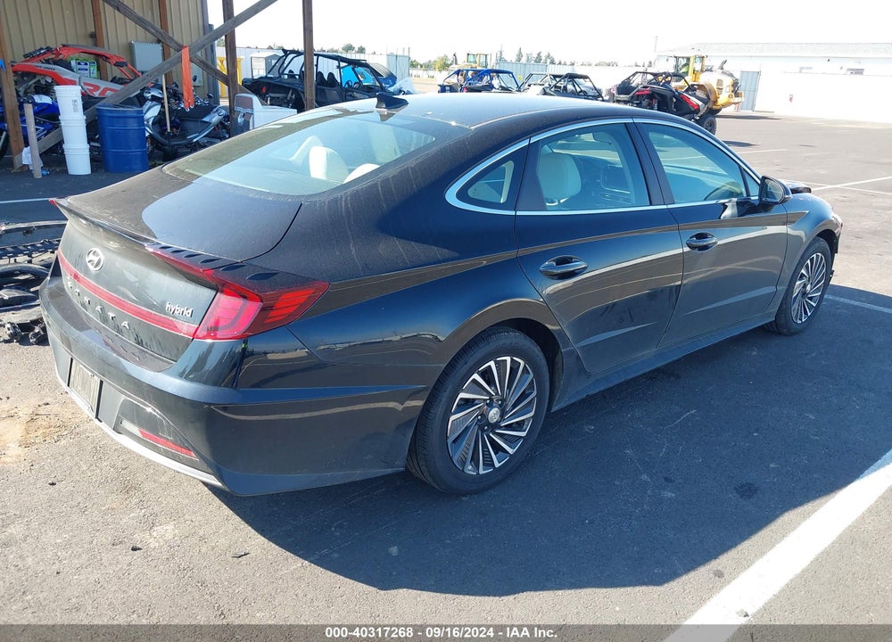 2023 HYUNDAI SONATA HYBRID SEL VIN: KMHL34JJXPA054182